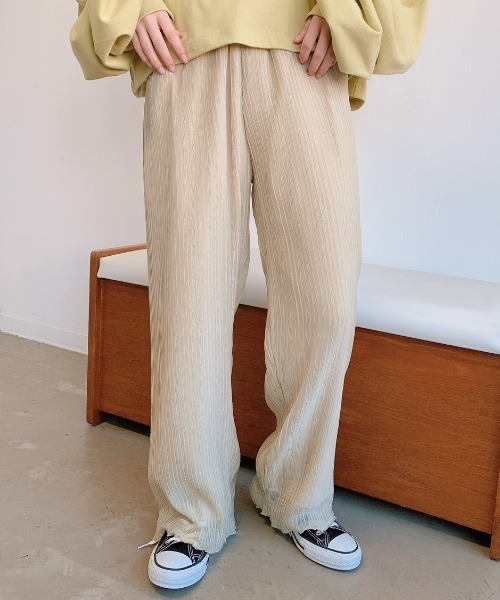 VANNIE U（ヴァニーユー）の「シフォンプリーツパンツ（その他パンツ・レディース・ブラウン/ライトグリーン/ナチュラル・FREE）」の2枚目の写真