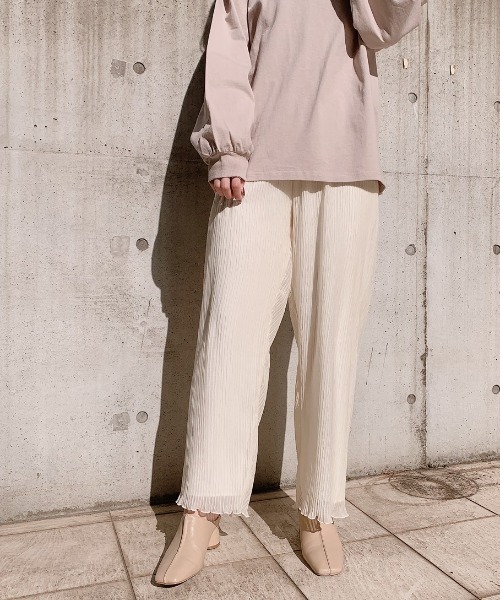 VANNIE U（ヴァニーユー）の「シフォンプリーツパンツ（その他パンツ・レディース・ブラウン/ライトグリーン/ナチュラル・FREE）」の22枚目の写真