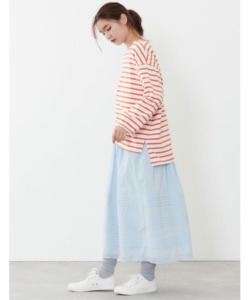 POU DOU DOU(プードゥドゥ)の「デザインタックギャザースカート(スカート・レディース・オフホワイト/ブルー/ブラック・3)」の10枚目の写真