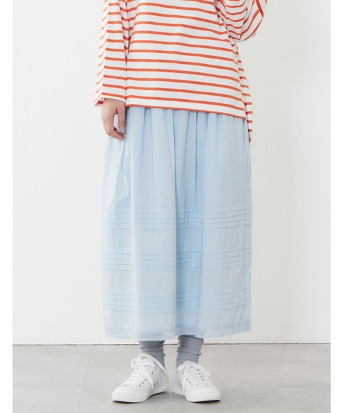 POU DOU DOU(プードゥドゥ)の「デザインタックギャザースカート(スカート・レディース・オフホワイト/ブルー/ブラック・3)」の11枚目の写真