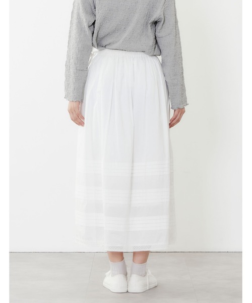 POU DOU DOU(プードゥドゥ)の「デザインタックギャザースカート(スカート・レディース・オフホワイト/ブルー/ブラック・3)」の20枚目の写真