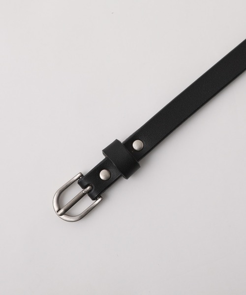 MILKFED.(ミルクフェド)の「BASIC THIN BELT(ベルト・レディース・ホワイト/ブラック/ブラウン/ライトパープル・ONE SIZE)」の6枚目の写真