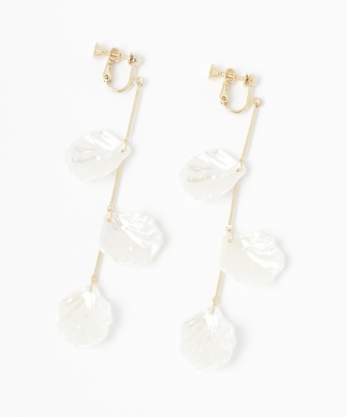 Heather（ヘザー）の「ハナビラパールイヤー　937369（ピアス（両耳用）・レディース・ホワイト系その他/ゴールド系その他/ホワイト系その他2/ゴールド系その他2・ONESIZE）」の12枚目の写真