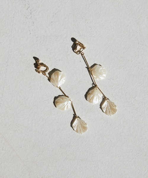 Heather（ヘザー）の「ハナビラパールイヤー　937369（ピアス（両耳用）・レディース・ホワイト系その他/ゴールド系その他/ホワイト系その他2/ゴールド系その他2・ONESIZE）」の20枚目の写真