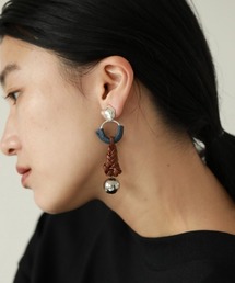 レザーブレイドイヤリング