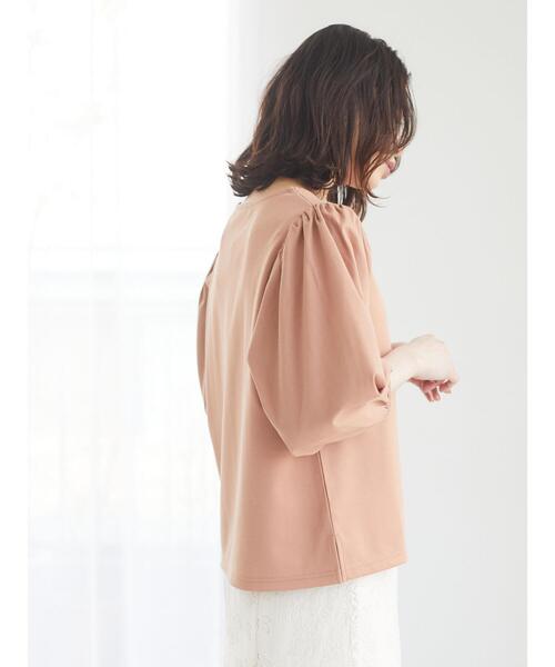 RAY CASSIN FAVORI（レイカズンフェバリ）の「・RAY CASSIN ボリュームスリーブプルオーバー＊（Tシャツ/カットソー・レディース・ブラック/ベージュ/オフホワイト/グレイッシュベージュ・FREE）」の15枚目の写真