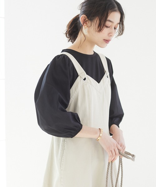 RAY CASSIN FAVORI（レイカズンフェバリ）の「・RAY CASSIN ボリュームスリーブプルオーバー＊（Tシャツ/カットソー・レディース・ブラック/ベージュ/オフホワイト/グレイッシュベージュ・FREE）」の3枚目の写真