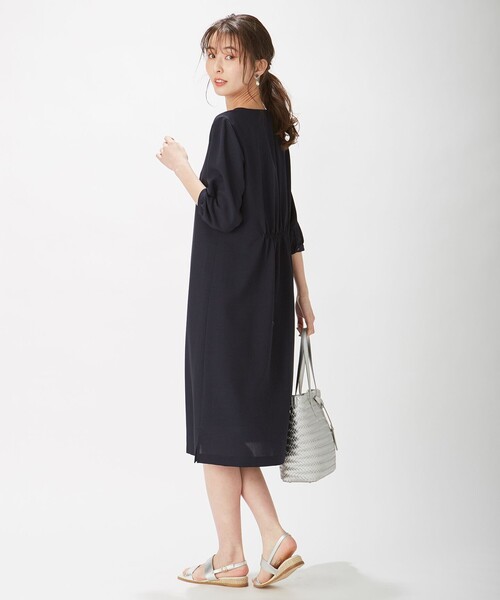 J.PRESS(ジェイプレス)の「【洗える】マルソースパンボイル ワンピース(ワンピース・レディース・ネイビー系/黄土色系・11/9)」の4枚目の写真