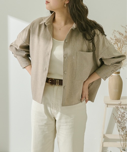 Ambre Neige（アンブルネージュ）の「クロップドオーバーシャツ／【WEB/EC限定商品】（シャツ/ブラウス・レディース・ベージュ/ブルー・FREE）」の2枚目の写真