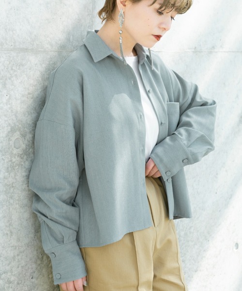 Ambre Neige（アンブルネージュ）の「クロップドオーバーシャツ／【WEB/EC限定商品】（シャツ/ブラウス・レディース・ベージュ/ブルー・FREE）」の4枚目の写真