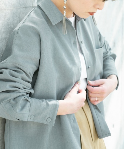 Ambre Neige（アンブルネージュ）の「クロップドオーバーシャツ／【WEB/EC限定商品】（シャツ/ブラウス・レディース・ベージュ/ブルー・FREE）」の22枚目の写真