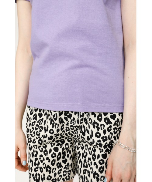 SLY（スライ）の「LOGO STETCH COMPACT T/SH ロゴ ステッチ コンパクト Tシャツ（Tシャツ/カットソー・レディース・ホワイト/ブラック/ライトパープル・FREE）」の22枚目の写真