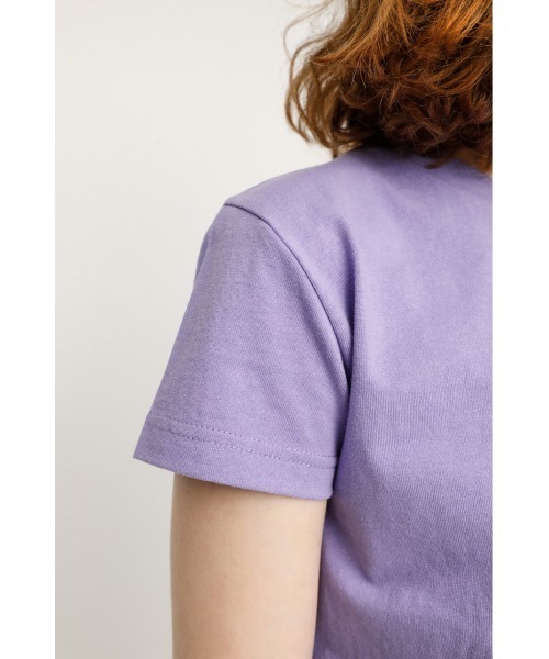 SLY（スライ）の「LOGO STETCH COMPACT T/SH ロゴ ステッチ コンパクト Tシャツ（Tシャツ/カットソー・レディース・ホワイト/ブラック/ライトパープル・FREE）」の10枚目の写真