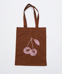 CHILD WOMAN（チャイルドウーマン）の「チェリー刺繍トート