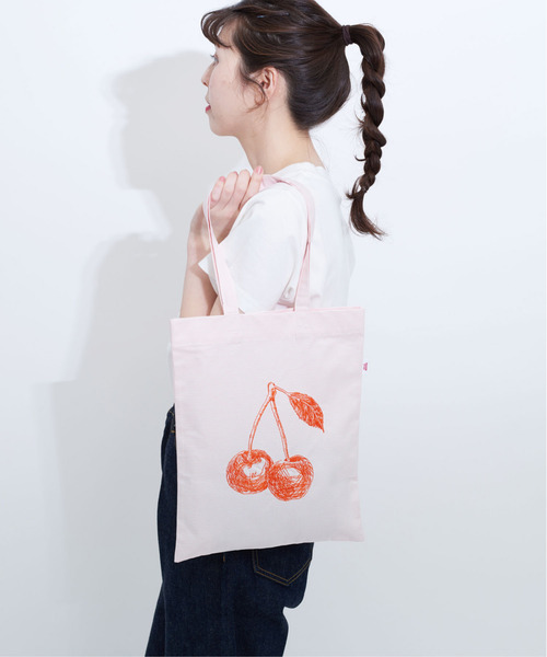 Child Woman チャイルドウーマン の チェリー刺繍トートバッグ トートバッグ Wear