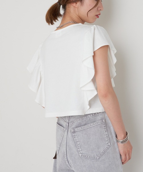 CIAOPANIC（チャオパニック）の「袖フリルデザインクロップドTシャツ（Tシャツ/カットソー・レディース・ホワイト/ブラック/ブルー/ライトグリーン・FREE）」の5枚目の写真