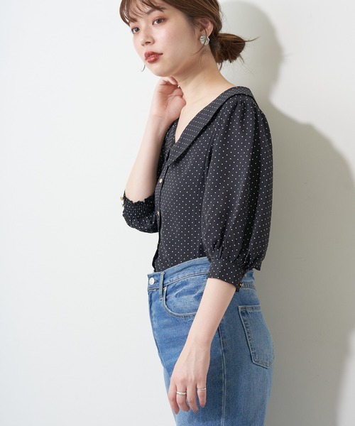 natural couture(ナチュラルクチュール)の「【WEB限定】深V衿付きおしゃれブラウス(シャツ/ブラウス・レディース・オフホワイト/ブラック/その他1/その他2・FREE)」の15枚目の写真