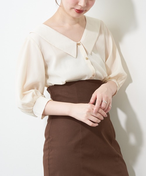 natural couture(ナチュラルクチュール)の「【WEB限定】深V衿付きおしゃれブラウス(シャツ/ブラウス・レディース・オフホワイト/ブラック/その他1/その他2・FREE)」の17枚目の写真