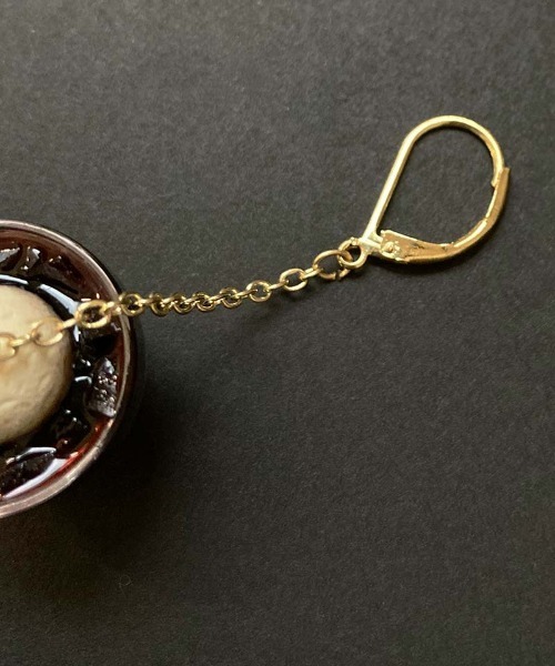 I am I in fact...（アイアムアイインファクト）の「SMALL MUSTACHE コーヒーゼリー   ピアス/イヤリング（ピアス（両耳用）・レディース・その他/その他1・FREE）」の6枚目の写真