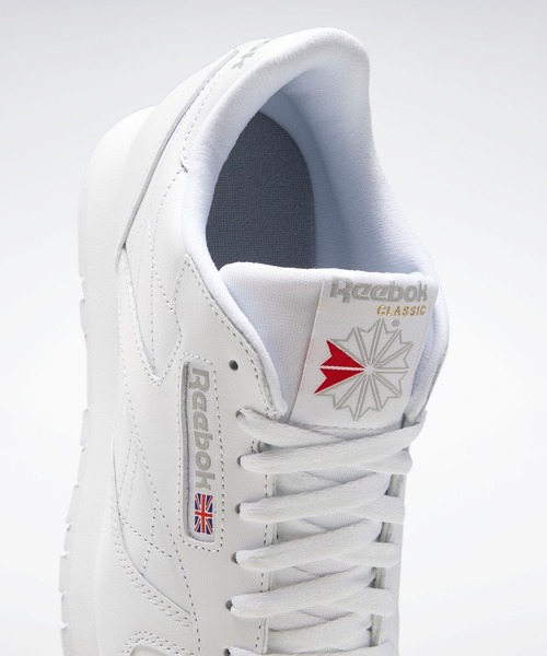 Reebok(リーボック)の「CLASSIC LEATHERクラシック レザー / CL LTHR(スニーカー・メンズ・ホワイト×ホワイト・22.5cm/23.5cm/24.5cm/25.5cm/26.5cm/27.5cm/28.5cm/23.0cm/24.0cm/25.0cm/26.0cm/27.0cm/28.0cm/29.0cm)」の6枚目の写真