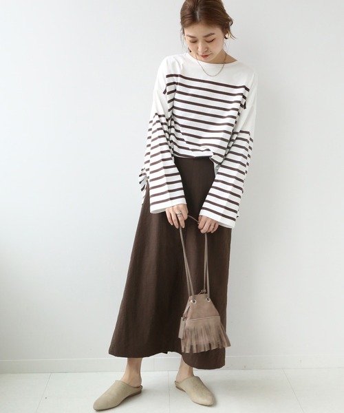 JOURNAL STANDARD relume(ジャーナルスタンダード レリューム)の「パネルボーダーボートネックTEE◆(Tシャツ/カットソー・レディース・ネイビー/ブラウン/オレンジ・FREE)」の4枚目の写真