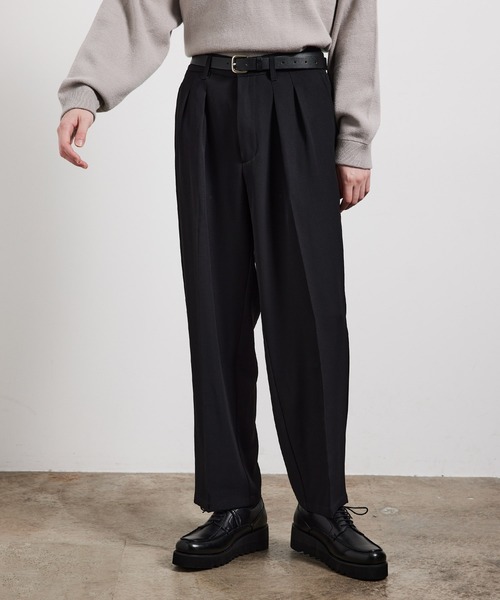 JUNRED（ジュンレッド）の「ソフトカルゼワイドタックパンツ（その他パンツ・メンズ・ブラック/オフホワイト/ブラウン・M/L/S）」の4枚目の写真