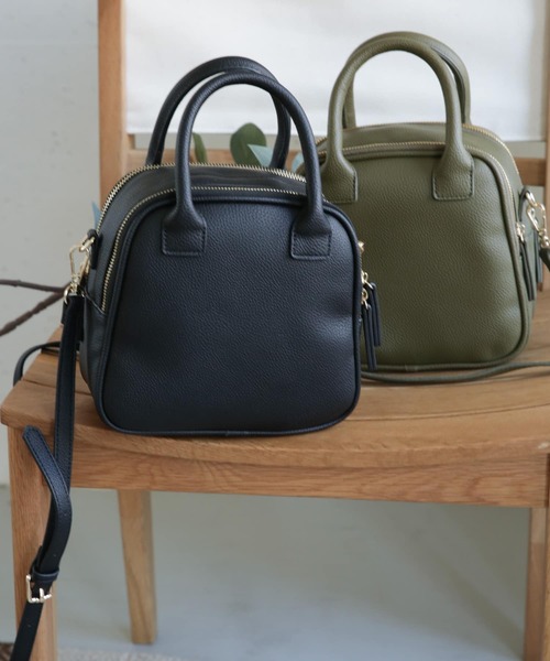 URBAN RESEARCH DOORS（アーバンリサーチドアーズ）の「2WAYボストンミニバッグ（ショルダーバッグ・レディース・ブラック/カーキ・ONE）」の5枚目の写真