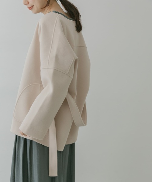 KBF+（ケービーエフプラス）の「KBF+　カシュクールミドルコート∴（ノーカラージャケット・レディース・ブラウン/アイボリー/グリーン系その他・ONE）」の22枚目の写真