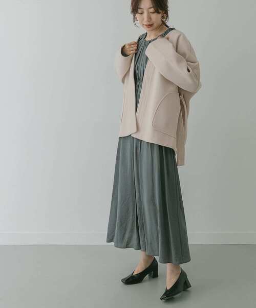 KBF+（ケービーエフプラス）の「KBF+　カシュクールミドルコート∴（ノーカラージャケット・レディース・ブラウン/アイボリー/グリーン系その他・ONE）」の19枚目の写真