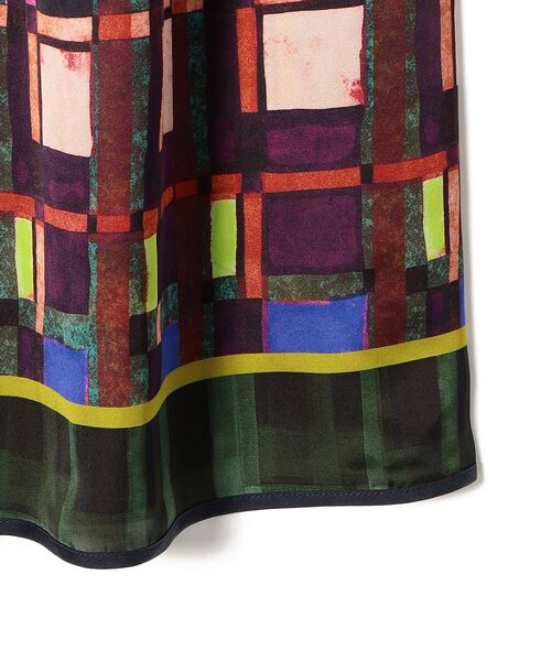 SHIPS(シップス)の「Soi-e:〈手洗い可能〉チェックパネルギャザースカート(スカート・レディース・グリーン/ブラウン・ONE SIZE)」の7枚目の写真