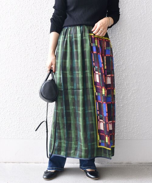 SHIPS(シップス)の「Soi-e:〈手洗い可能〉チェックパネルギャザースカート(スカート・レディース・グリーン/ブラウン・ONE SIZE)」の14枚目の写真