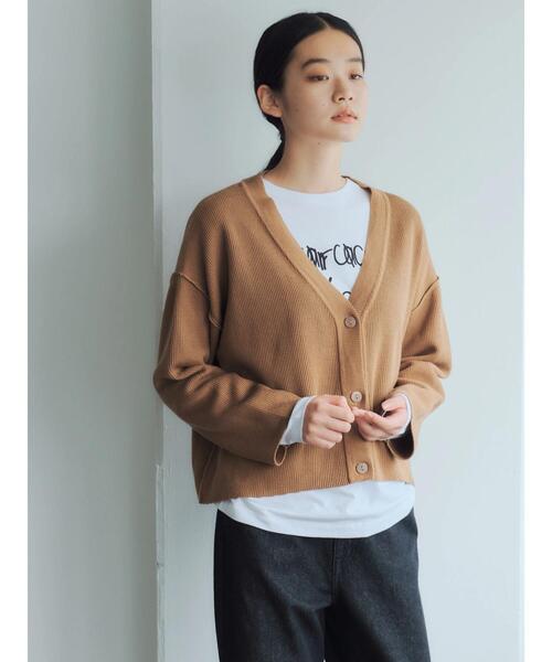 GARAGE OF GOOD CLOTHING（ガレージオブグッドクロージング）の「Vネックカーディガン＊（カーディガン/ボレロ・レディース・キャメル/ブルー/ブラック・FREE）」の13枚目の写真