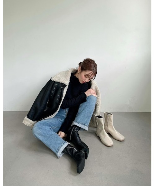 ORiental TRaffic（オリエンタルトラフィック）の「スクエアトゥローヒールストレッチブーツ/11394（ブーツ・レディース・ホワイト/ブラック・LL/S/M/L）」の4枚目の写真