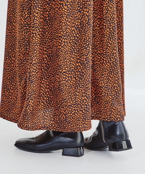 ORiental TRaffic（オリエンタルトラフィック）の「スクエアトゥローヒールストレッチブーツ/11394（ブーツ・レディース・ホワイト/ブラック・LL/S/M/L）」の8枚目の写真