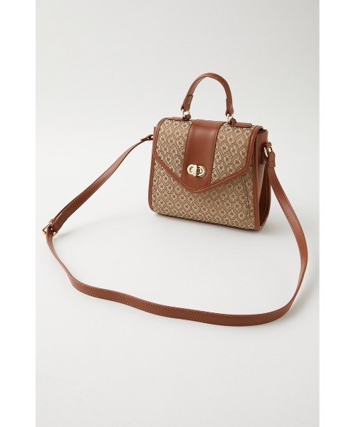 MOUSSY ブラウン レザー ショルダーバッグ Mロゴ付き 超 安いファッション - MOUSSY ブラウン レザー ショルダー