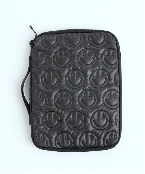 Actually(アクチュアリー)の「スマイルキルティング タブレットケース <11インチ対応> マルチケース・ゲーム収納(PC・タブレットケース・レディース・ブラック/ピンク/シルバー/ブルー・フリー)」の19枚目の写真