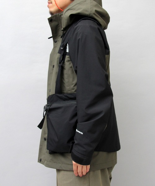 United Athle（ユナイテッドアスレ）の「コットンナイロン ユーティリティーベスト / ベストバッグ / ハンティングベスト / ゲームベスト / チェストバッグ / 撥水加工（ボディバッグ/ウエストポーチ・メンズ・ブラック・FREE）」の17枚目の写真