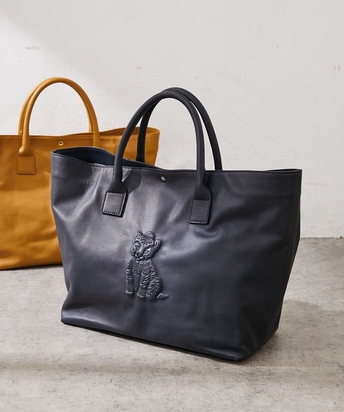 IO PELLE（イオペレ）の「【IOPELLE（イオペレ）】別注トラトートバッグ（トートバッグ・レディース・ネイビー/マスタード・FREE）」の2枚目の写真