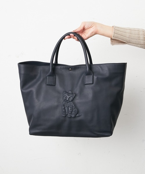 IO PELLE（イオペレ）の「【IOPELLE（イオペレ）】別注トラトートバッグ（トートバッグ・レディース・ネイビー/マスタード・FREE）」の15枚目の写真