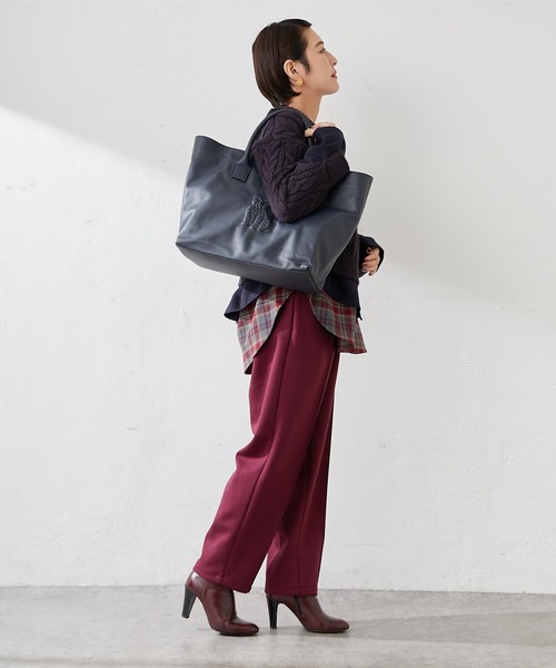 IO PELLE（イオペレ）の「【IOPELLE（イオペレ）】別注トラトートバッグ（トートバッグ・レディース・ネイビー/マスタード・FREE）」の12枚目の写真