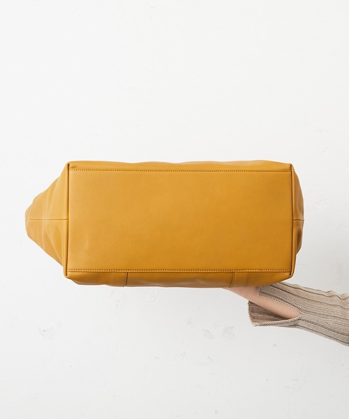 IO PELLE（イオペレ）の「【IOPELLE（イオペレ）】別注トラトートバッグ（トートバッグ・レディース・ネイビー/マスタード・FREE）」の17枚目の写真