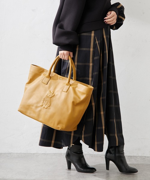 IO PELLE（イオペレ）の「【IOPELLE（イオペレ）】別注トラトートバッグ（トートバッグ・レディース・ネイビー/マスタード・FREE）」の9枚目の写真