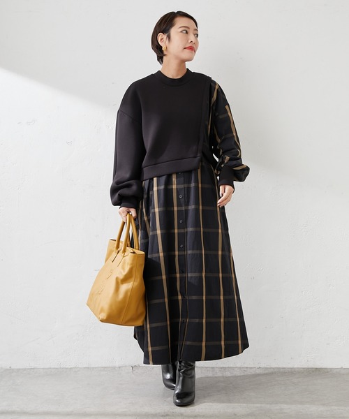 IO PELLE（イオペレ）の「【IOPELLE（イオペレ）】別注トラトートバッグ（トートバッグ・レディース・ネイビー/マスタード・FREE）」の18枚目の写真