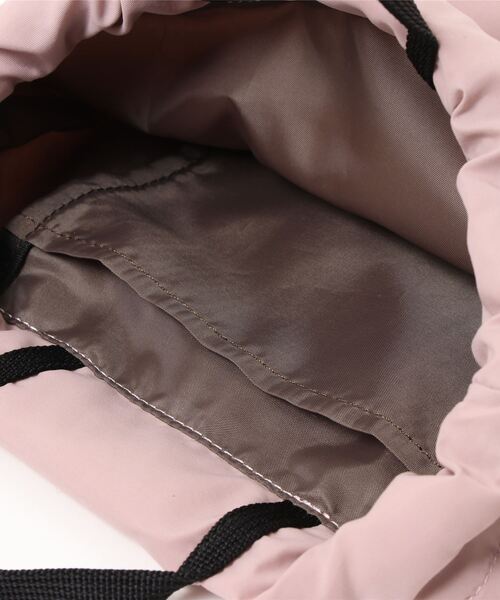 UNIVERSAL OVERALL（ユニバーサルオーバーオール）の「ユニバーサルオーバーオール　ワタ巾着（ハンドバッグ・レディース・ブラック/オリーブ/ピンク/アイボリー・FREE）」の9枚目の写真