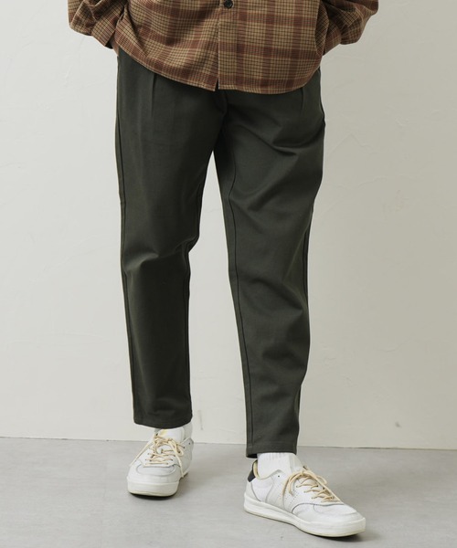 CPCM（シーピーシーエム）の「ツイルカラーシェフパンツ（チノパンツ・メンズ・チャコールグレー/レッド/オフホワイト/ブルー/グリーン・FREE）」の3枚目の写真