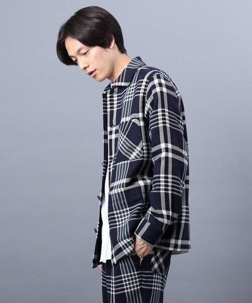 TAKEO KIKUCHI（タケオキクチ）の「◆COZY ダブルフェイス チェック カバーオール（ミリタリージャケット・メンズ・ベージュ系その他2/ネイビー系1・02/03）」の9枚目の写真