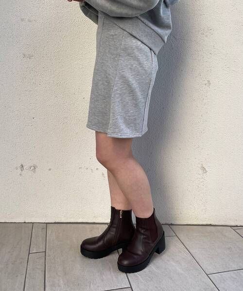 MAJESTIC LEGON（マジェスティックレゴン）の「スウェットミニスカート（スカート・レディース・アイボリー/ブラック/グレー・MEDIUM）」の20枚目の写真