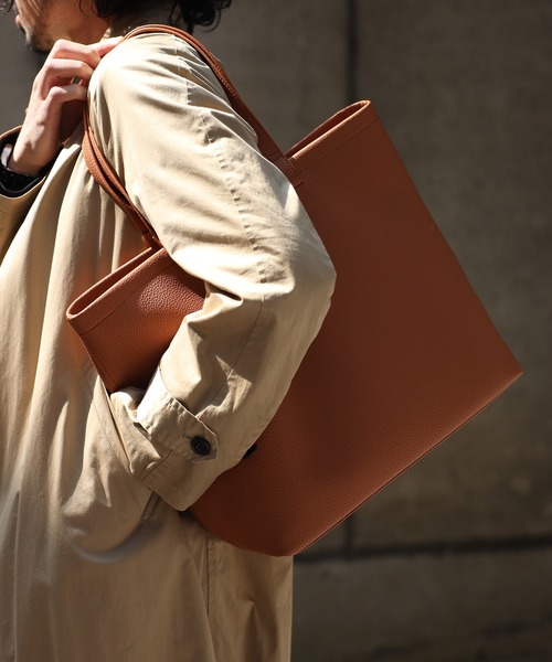 GUSCIO UOMO（グッシオ ウォーモ）の「【グッシオレザー】　本革　トートバッグ　通勤通学　インポーチ付（トートバッグ・メンズ・ブラック/グレー/ブルー/キャメル・FREE）」の4枚目の写真