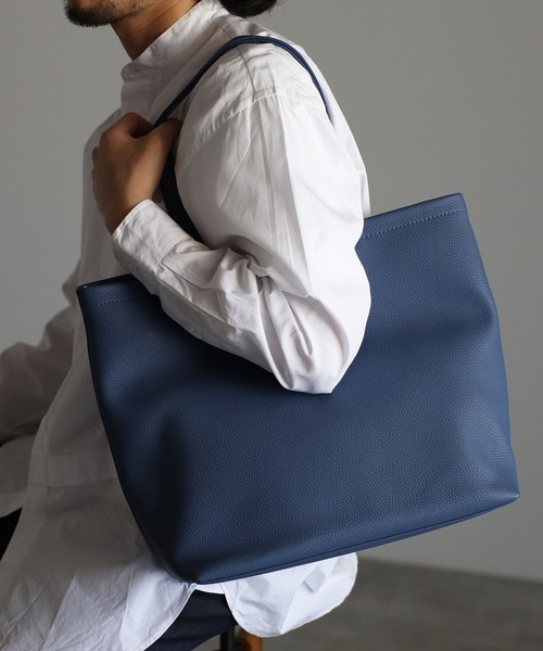 GUSCIO UOMO（グッシオ ウォーモ）の「【グッシオレザー】　本革　トートバッグ　通勤通学　インポーチ付（トートバッグ・メンズ・ブラック/グレー/ブルー/キャメル・FREE）」の3枚目の写真