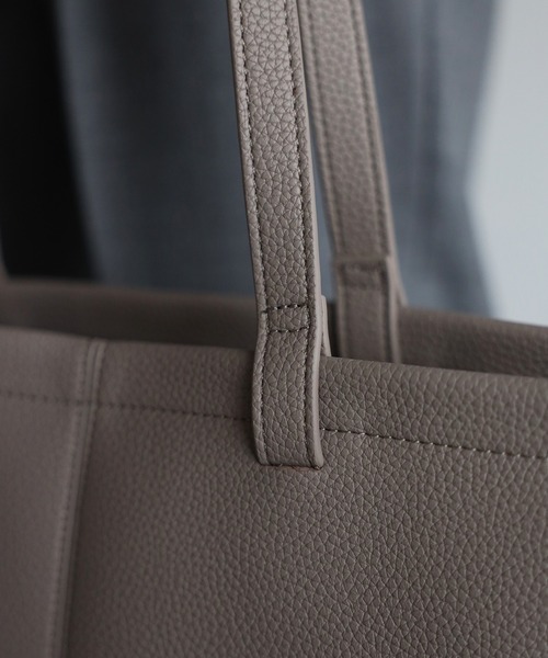 GUSCIO UOMO（グッシオ ウォーモ）の「【グッシオレザー】　本革　トートバッグ　通勤通学　インポーチ付（トートバッグ・メンズ・ブラック/グレー/ブルー/キャメル・FREE）」の21枚目の写真